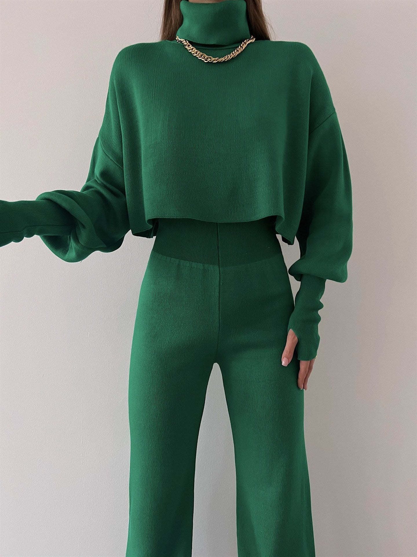 Women's high collar loose long-sleeved tops and pants set