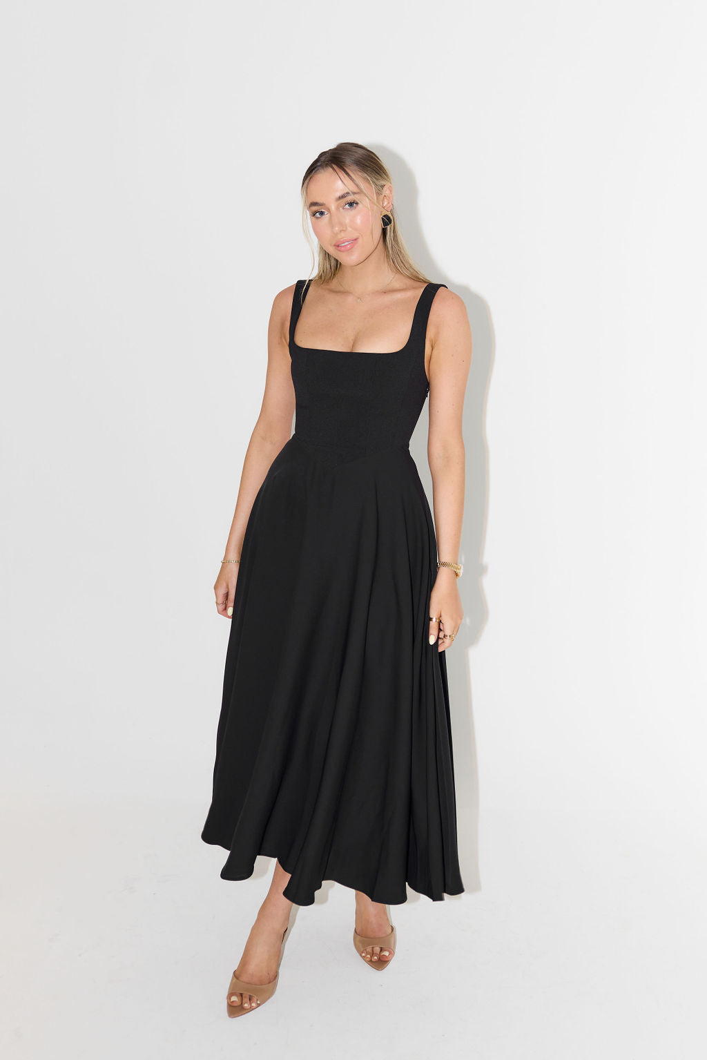 Women’s Midi Dress – Satin Finish – Fitted Bodice – A-Line – Square Neckline