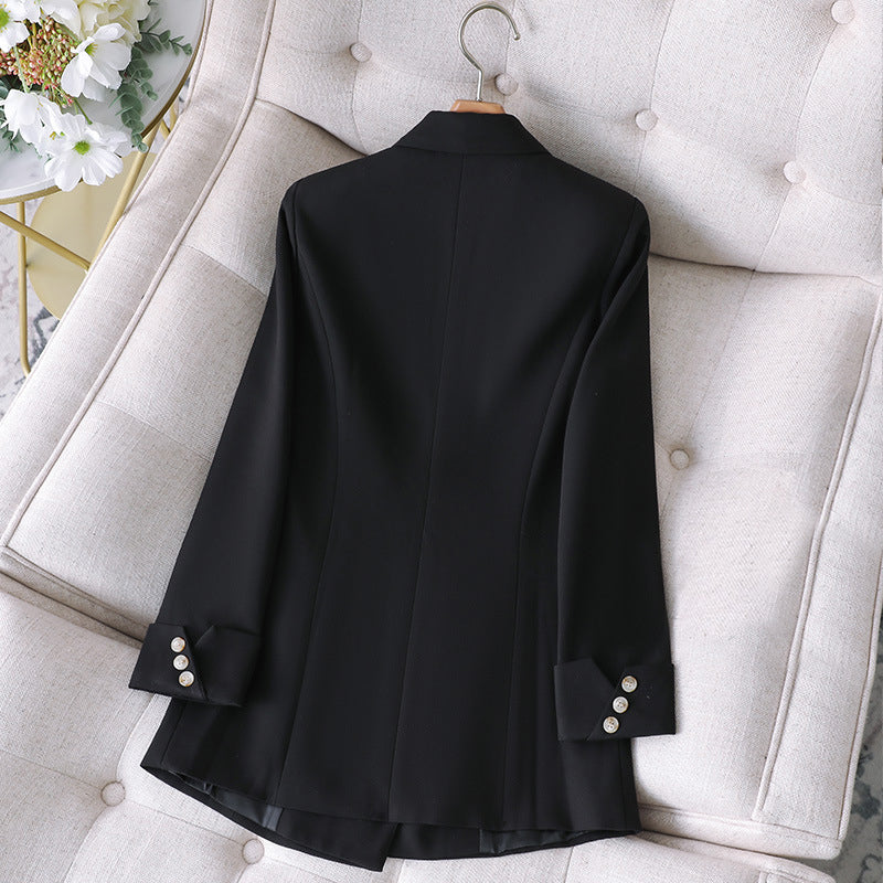 Women’s Blazer – Tailored Fit – Double-Breasted – Notched Lapel – Metallic Button Detail