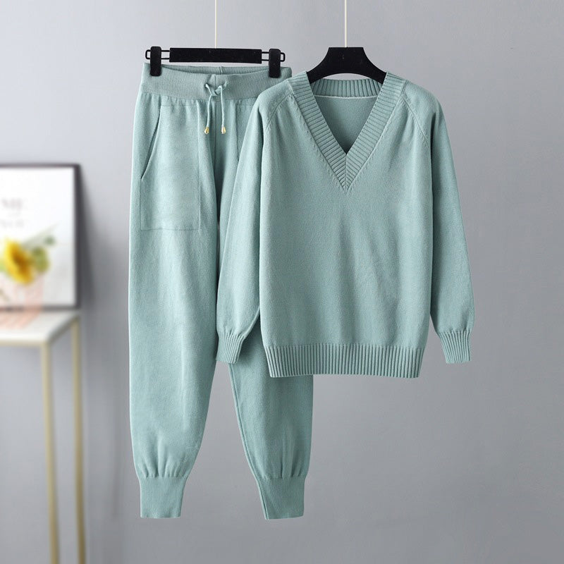 Women’s Loungewear Set – V-Neck Sweater – Drawstring Joggers – Ribbed Trim – Relaxed Fit