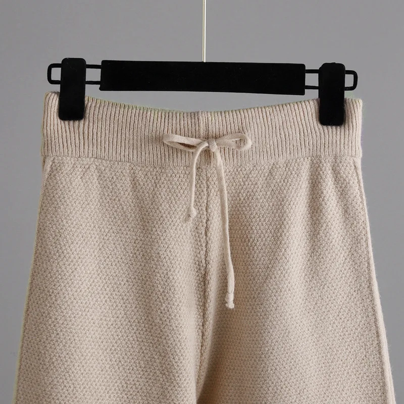 Olga - 2-Piece Cozy Set - Soft Knit Sweater and Wide-Leg Pants for Relaxed Comfort