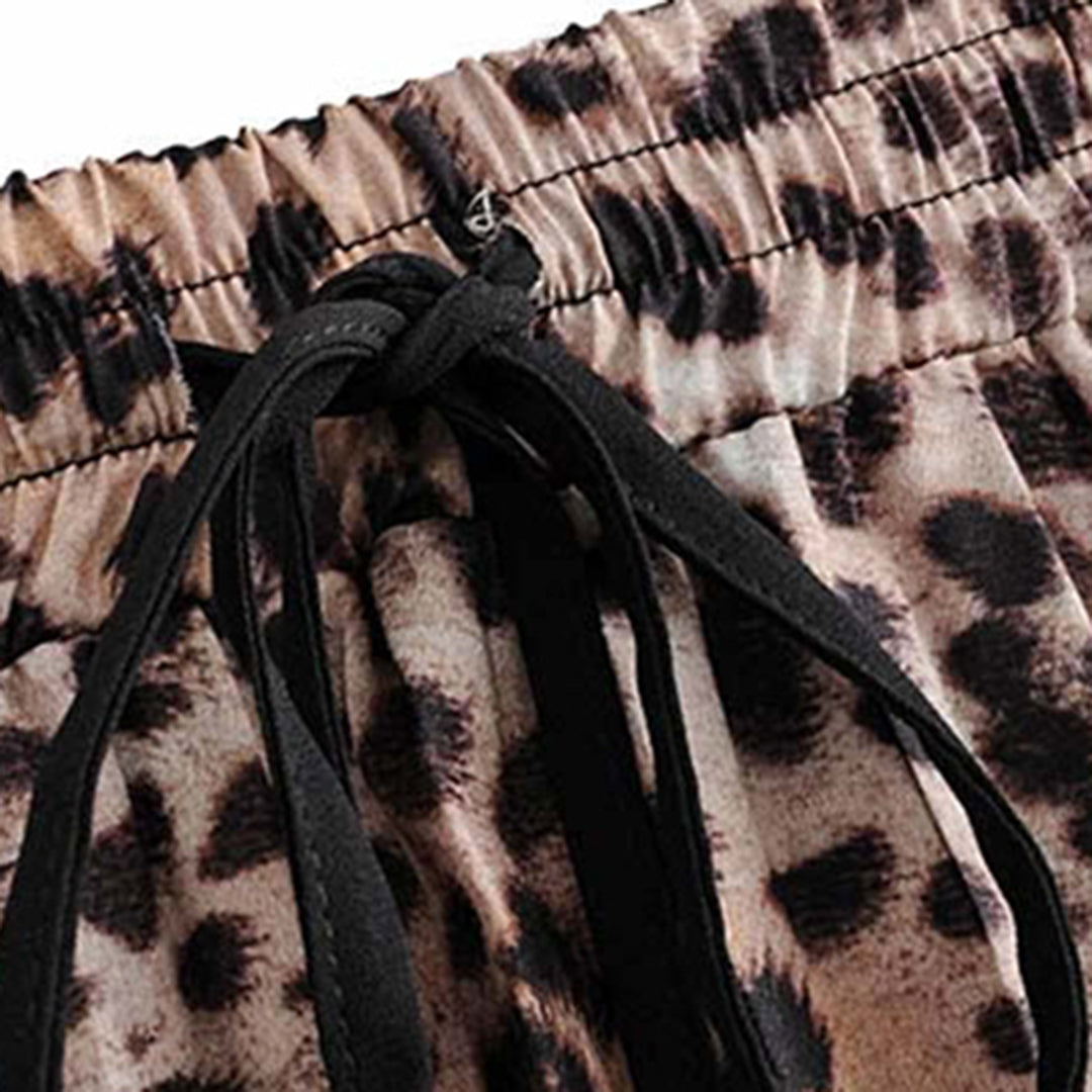 Retro printed a-line skirt with high waist and pleated design for women