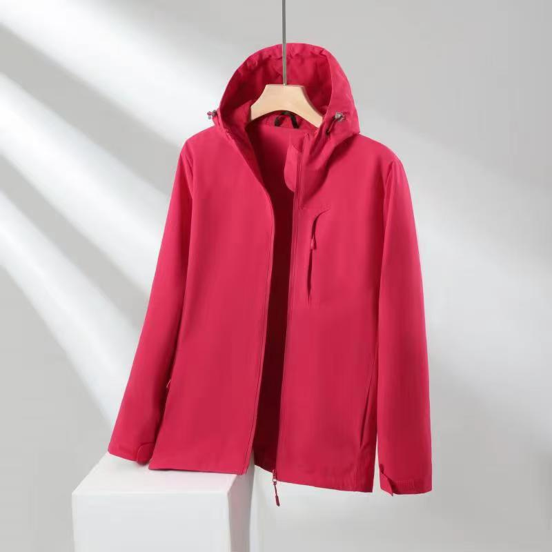 Lightweight hooded jacket with zipper pockets for women