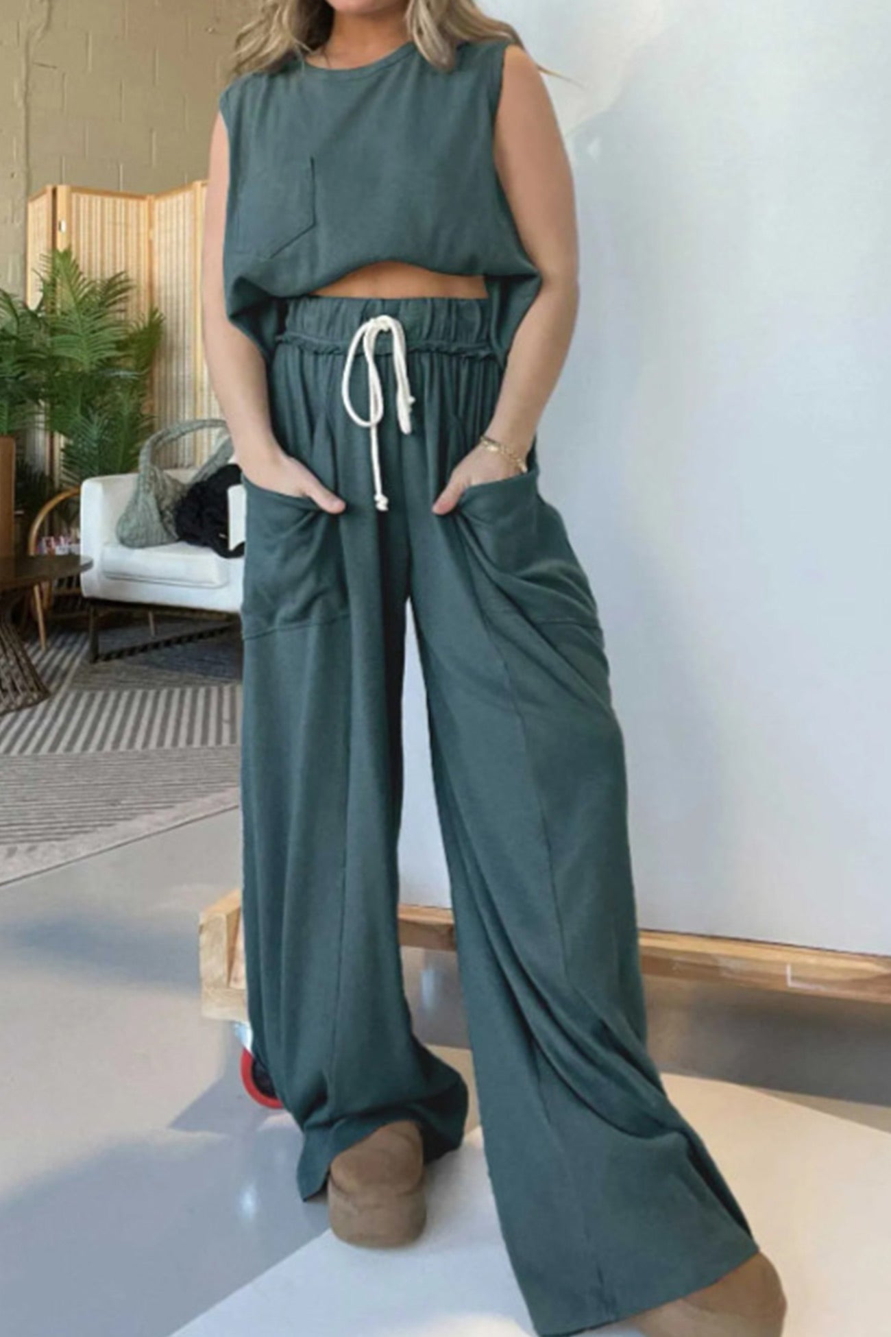 Women's ribbed tank top and wide leg pants set