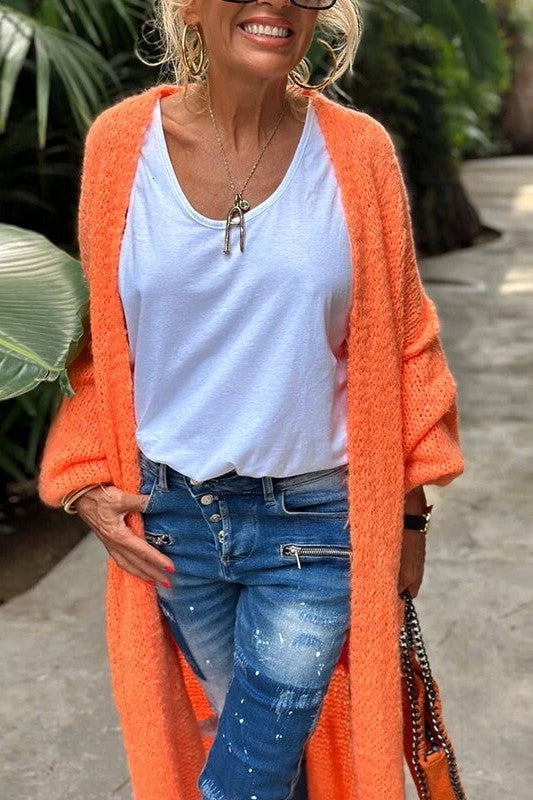 Women's long sleeved elegant knitted coat