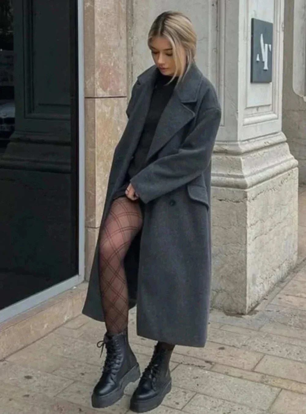 Women's lapel double-breasted trench coat