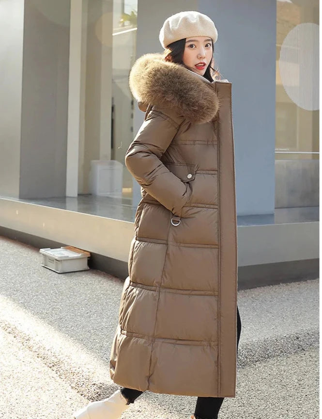 Women's long faux fur collar padded winter jacket