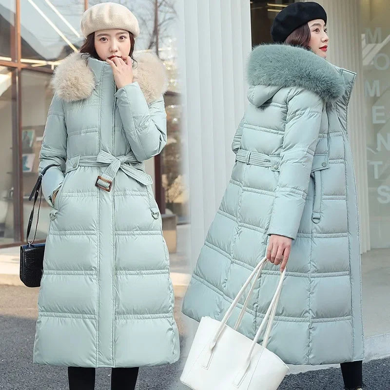 Women's long faux fur collar padded winter jacket