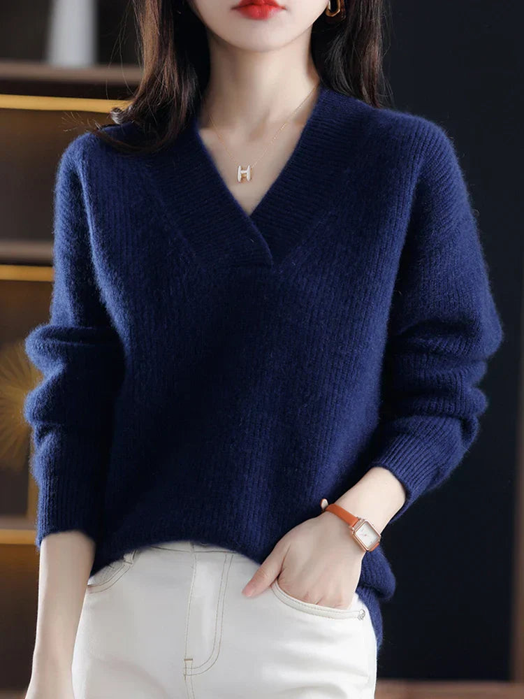 Women’s Pullover Sweatshirt – Soft Knit – V-Neck – Relaxed Fit – Ribbed Cuffs & Hem