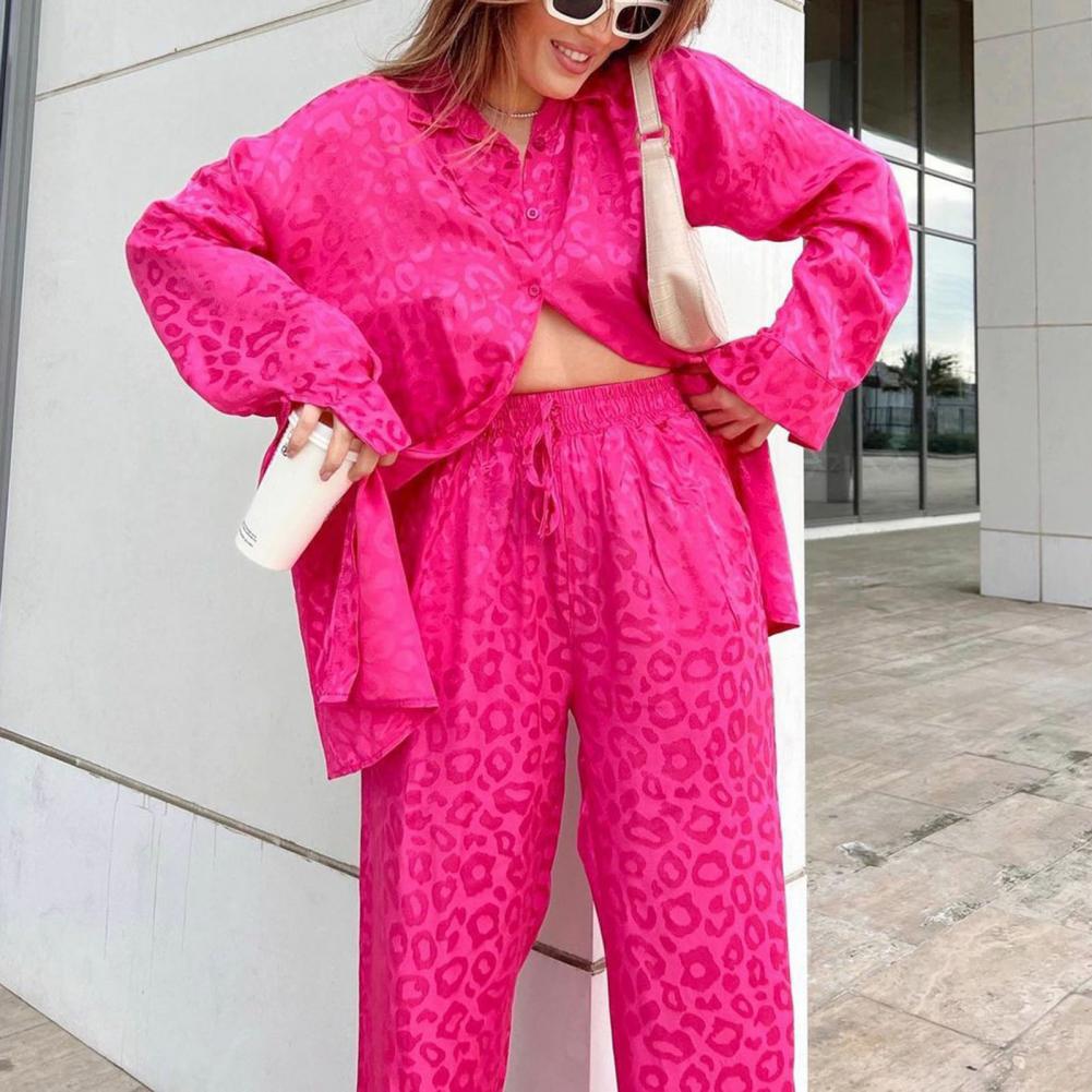Women’s Jumpsuit - Long Sleeve Relaxed Fit - Cinched Waist - Textured Elegant Design
