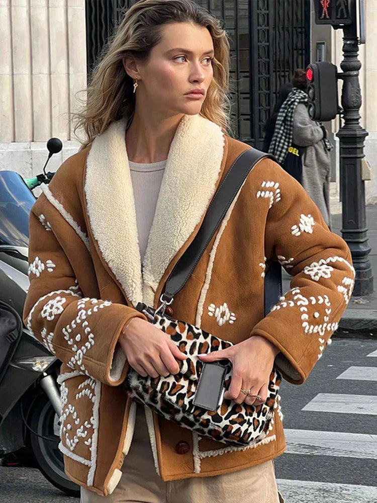Women's warm jacket with lapels