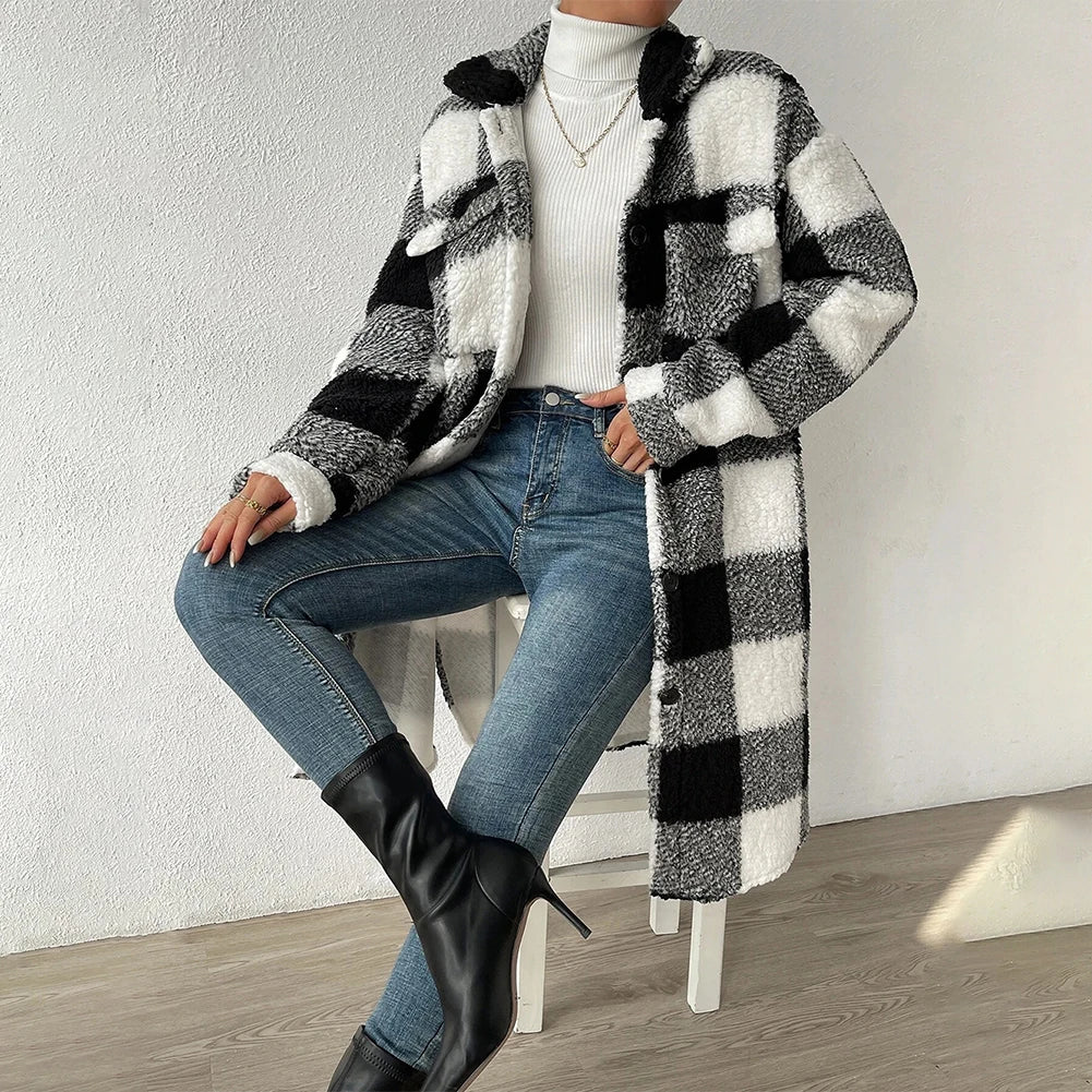 Women's plaid tartan shacket