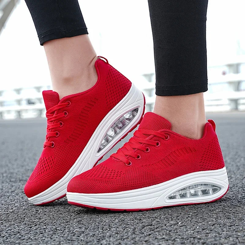 Breathable Knit Upper Lace-Up Casual Sneakers
