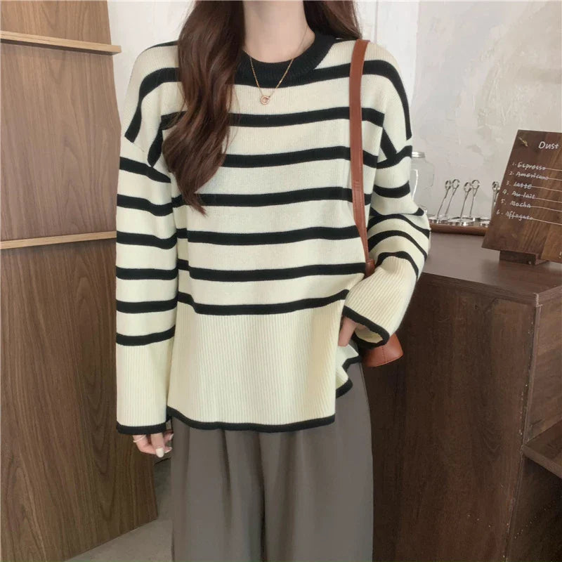 Women's striped oversized knitted sweater