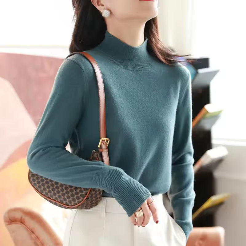 Women’s Pullover Sweater – Slim Fit – Fine Knit – Mock Turtleneck – Ribbed Cuffs