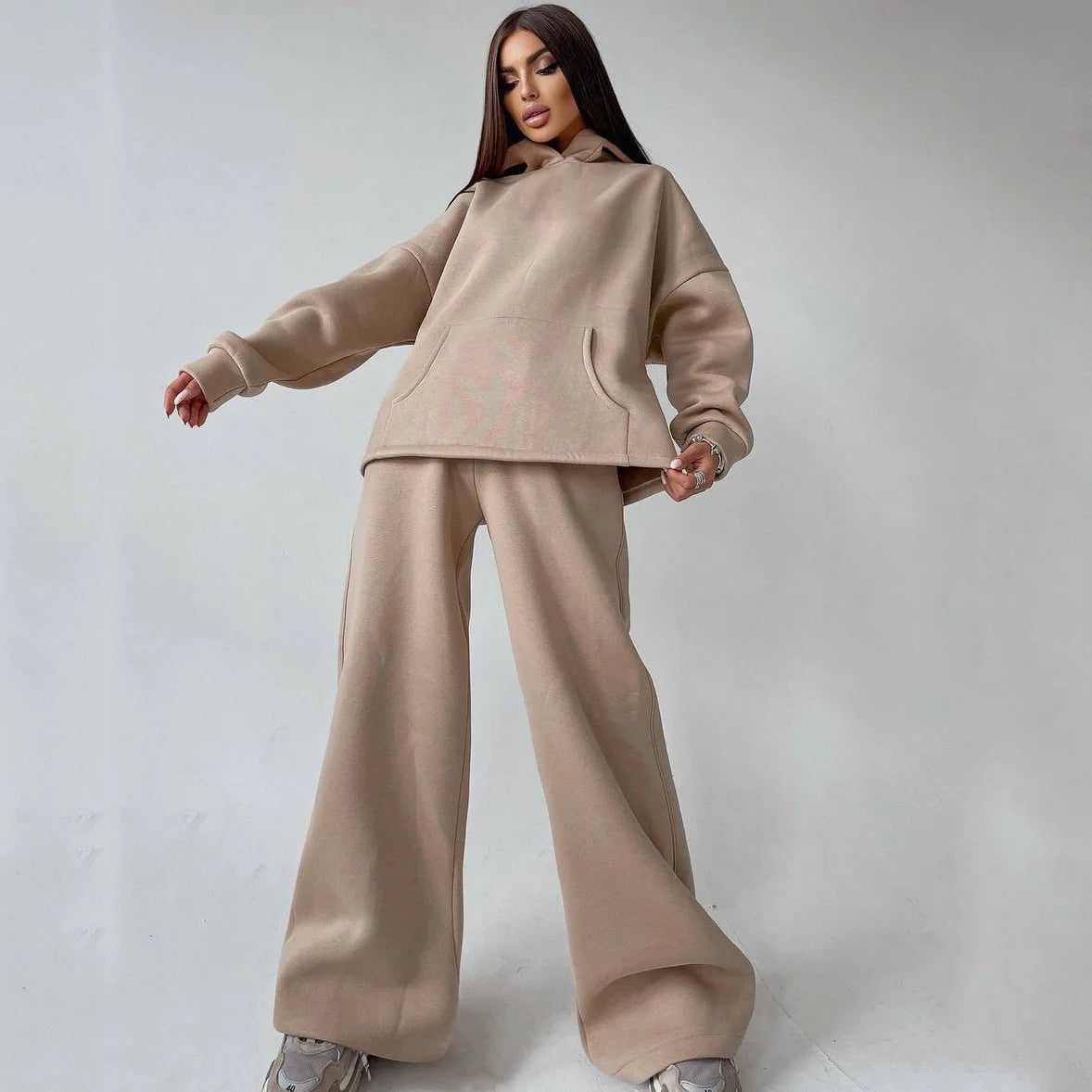 Women's casual loose hoodie sweatshirt and sweatpants set