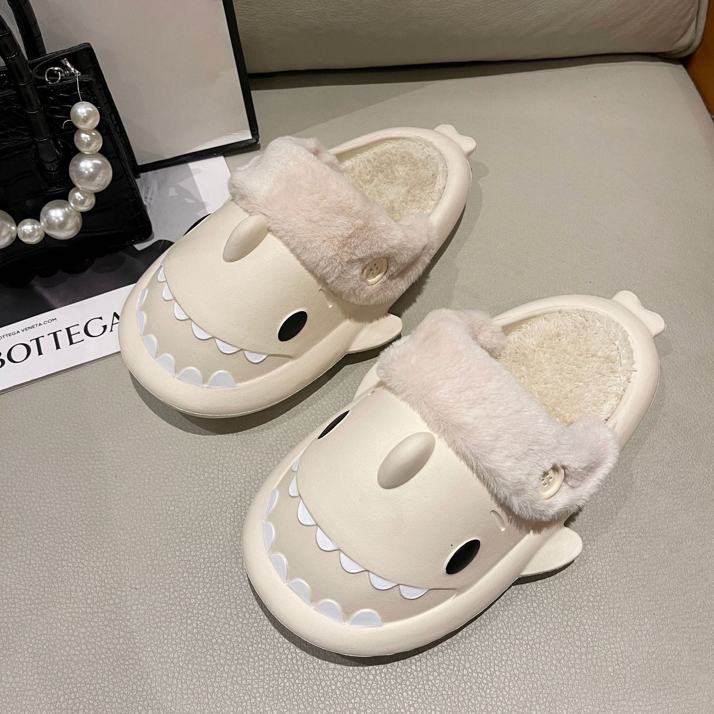 Women's shark head waterproof indoor non-slip plush slippers