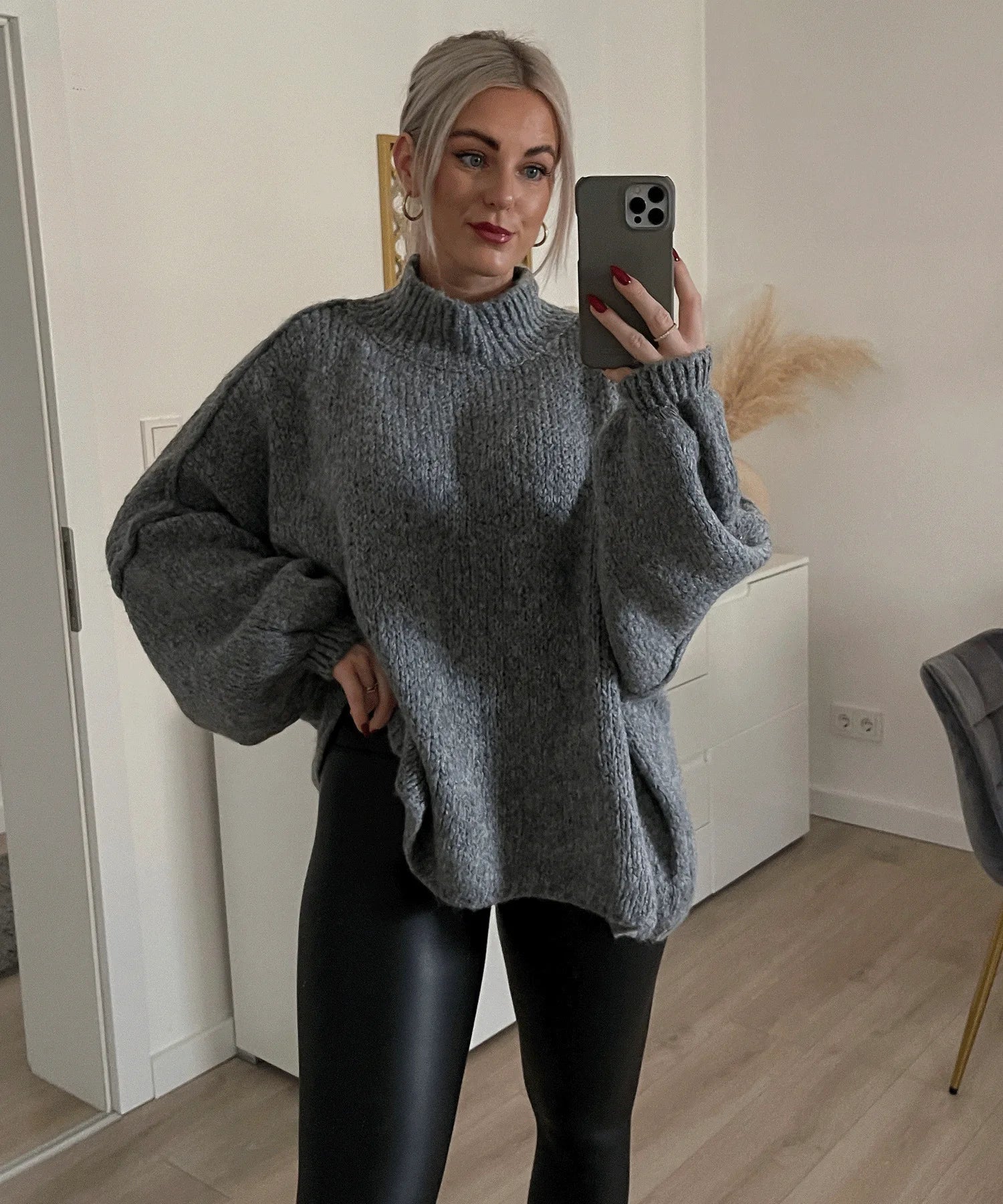 Knitted Crew Neck Casual Long Sleeve Sweater