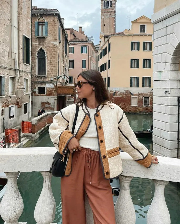 Women's contrast color short jacket