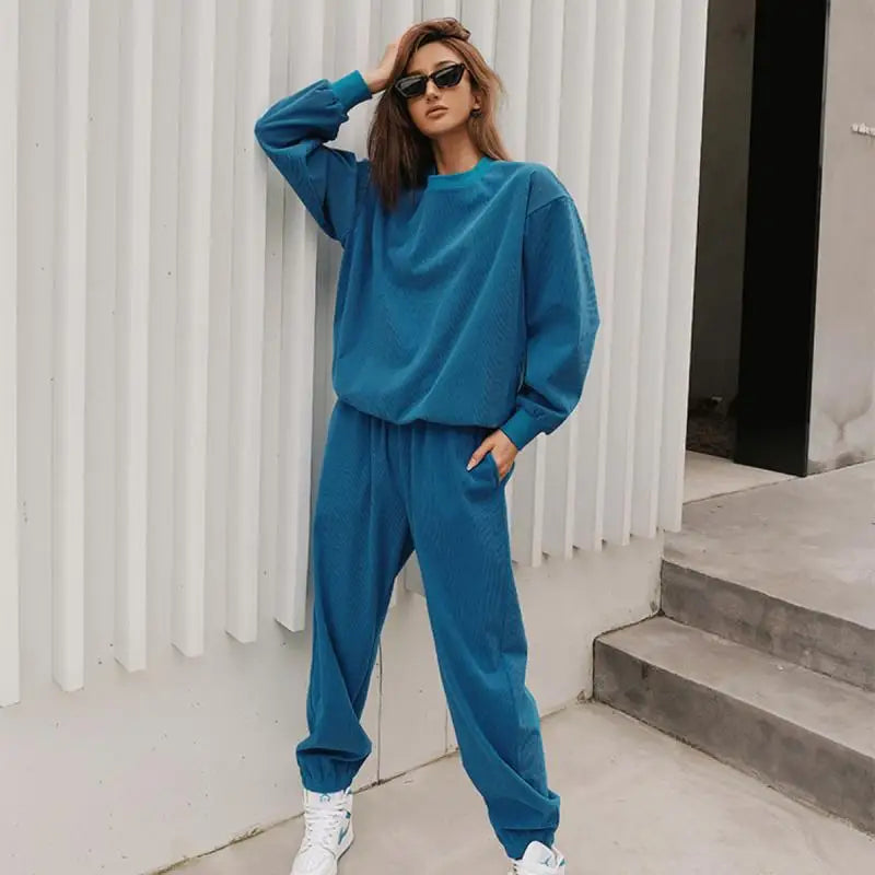 Women's casual athleisure sweater and matching pants set