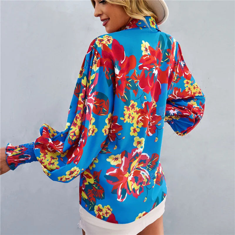 Floral Print Relaxed Fit Blouse With Smocked Cuffs