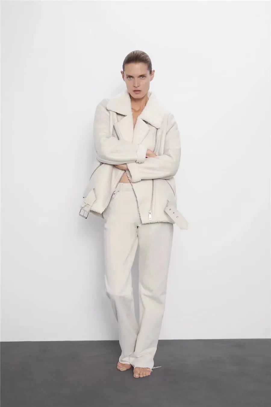 Women's modern classic wide lapel coat with belt and zipper closure