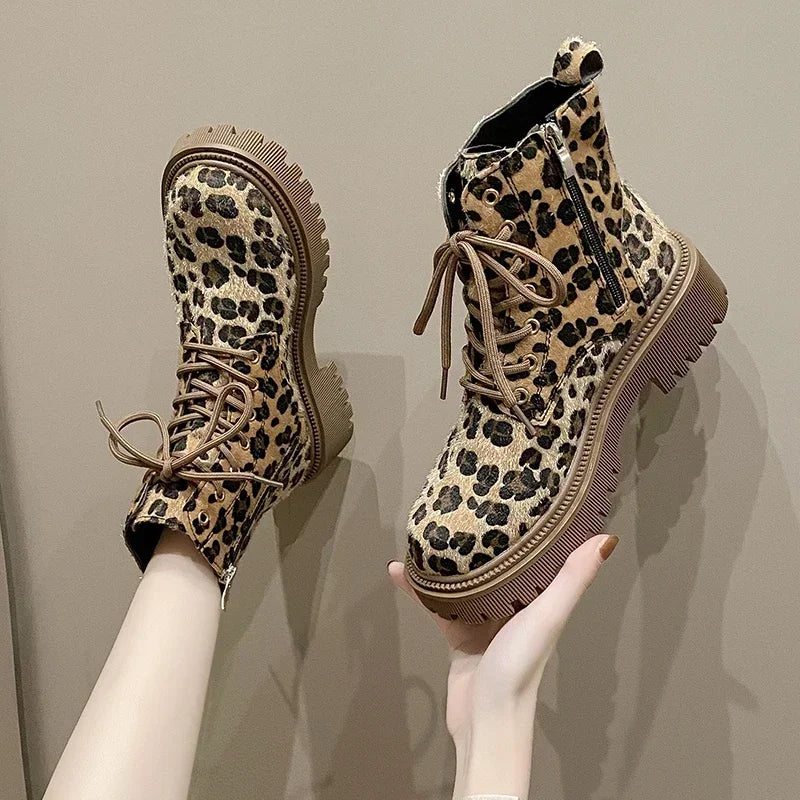 Women's thick-soled leopard print short boots
