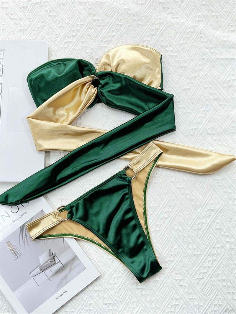 Stretch Fit Twist Front Bandeau Bikini
