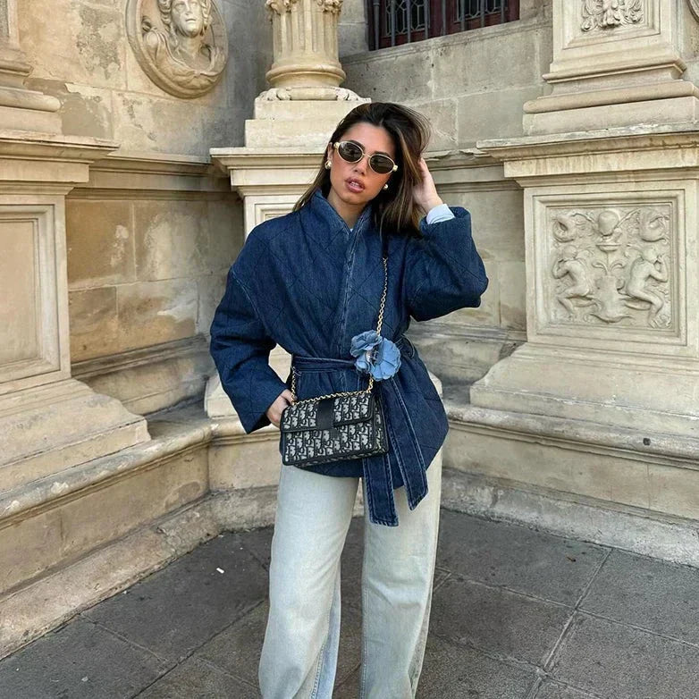 Women's stylish and fashionable jacket