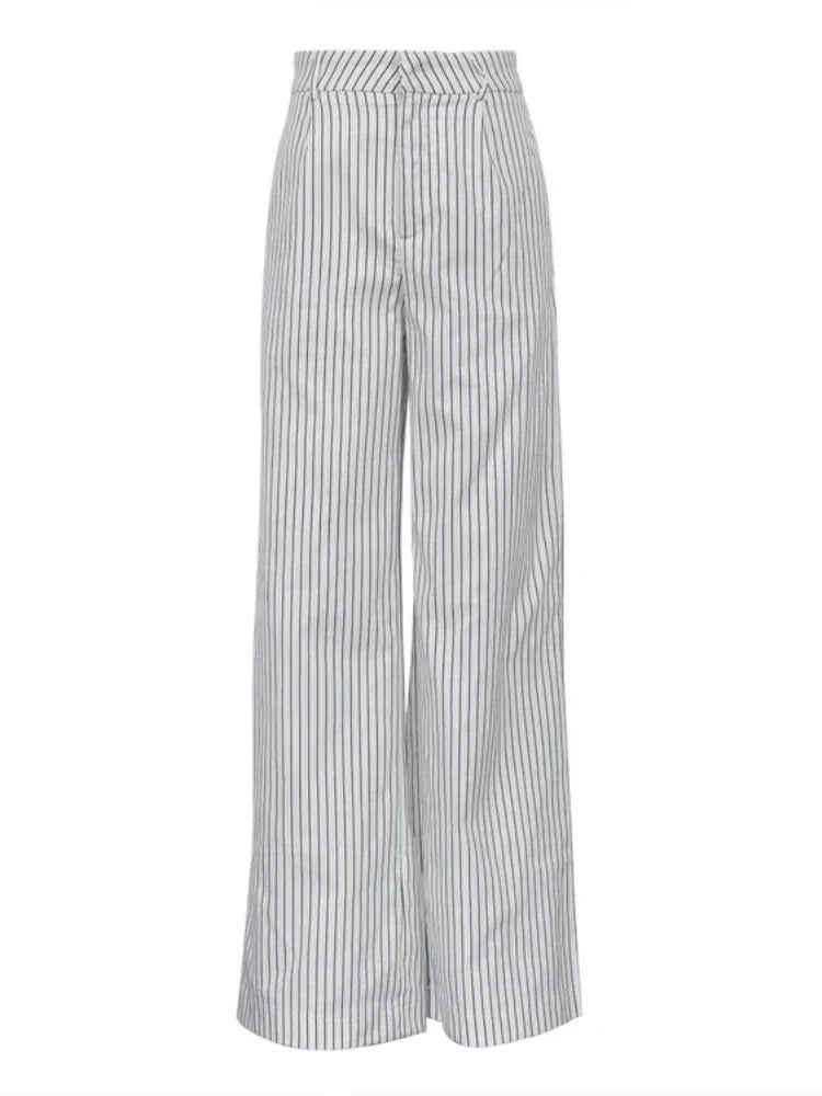 Women's black and white striped pants