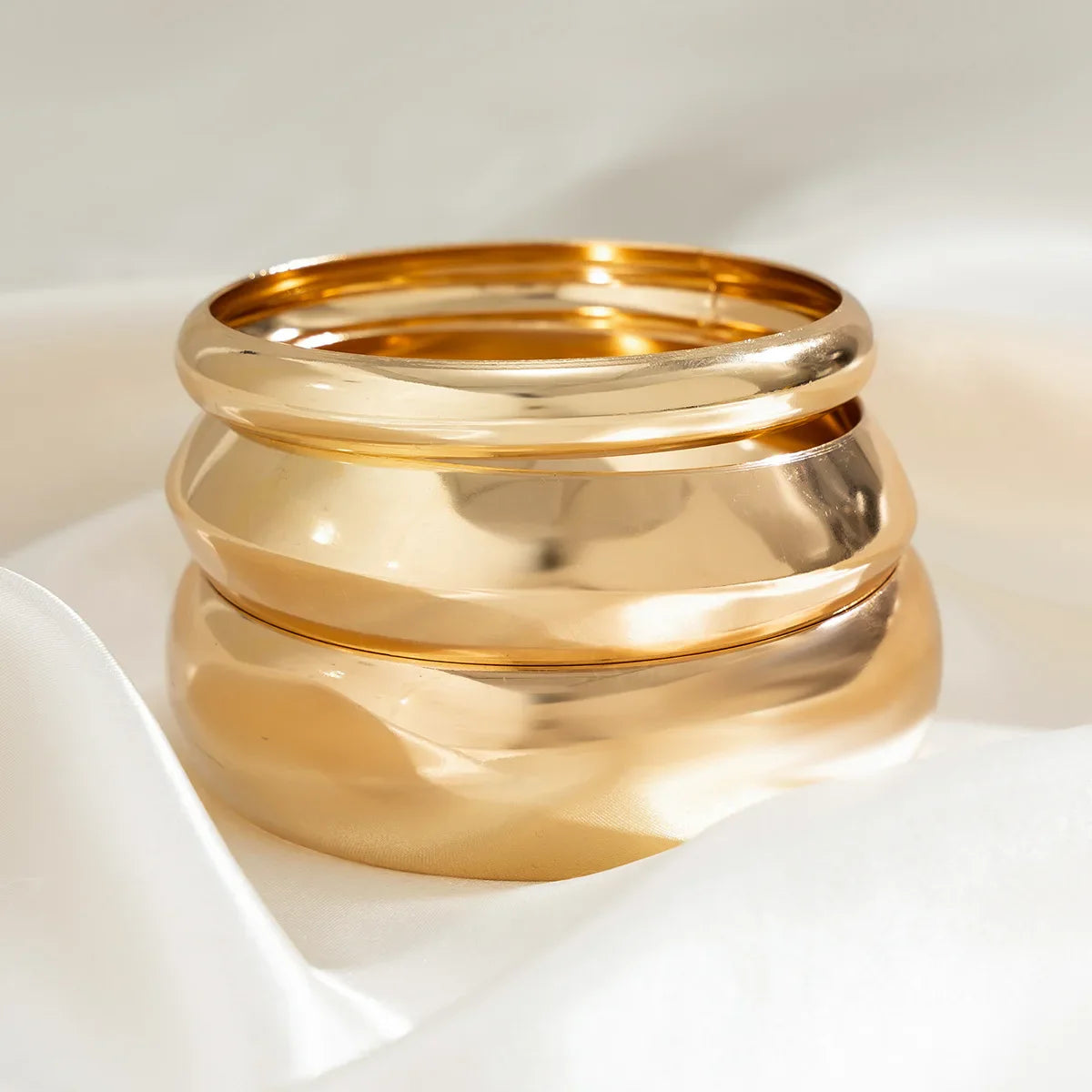 Multi-Layer Gold Bangles Set