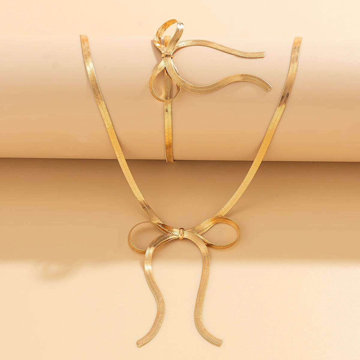 Stylish snake chain jewelry set with tassel drop earrings