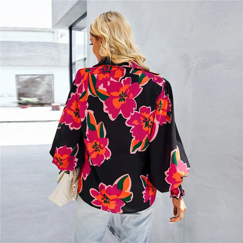 Floral Print Relaxed Fit Blouse With Smocked Cuffs