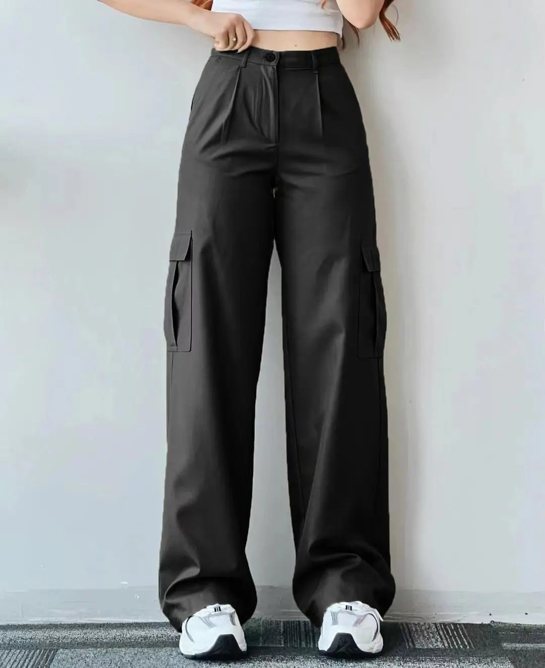 Women's mid-rise 3d pocket cargo pants