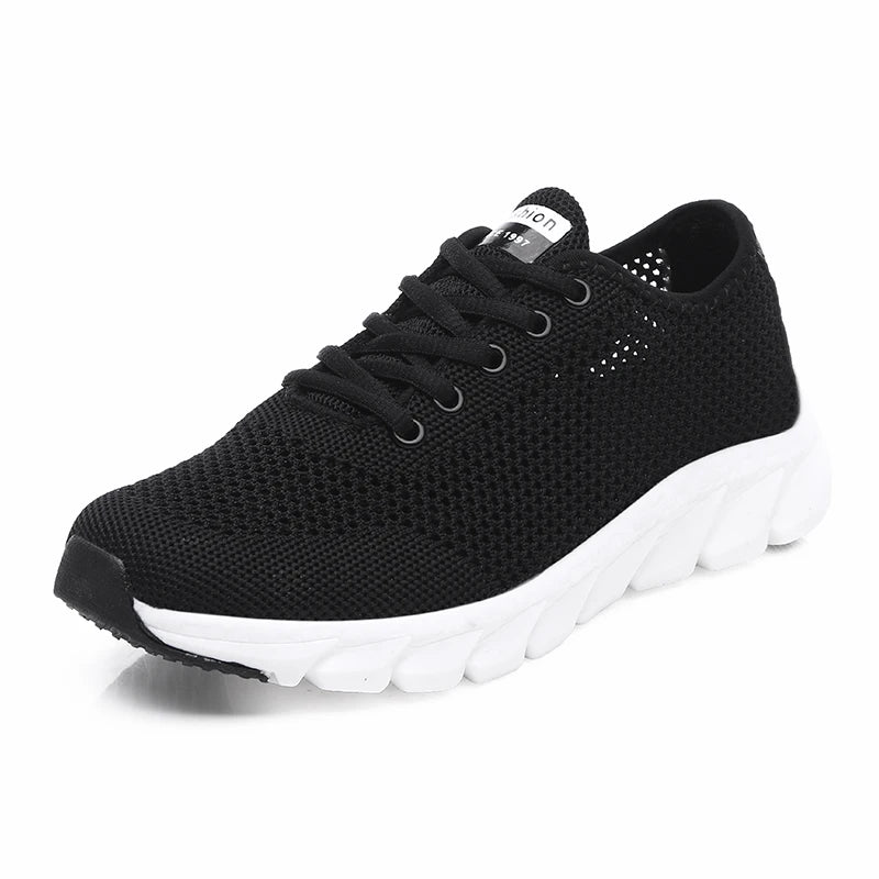 Hollowed-Out Woven Summer Running Shoes