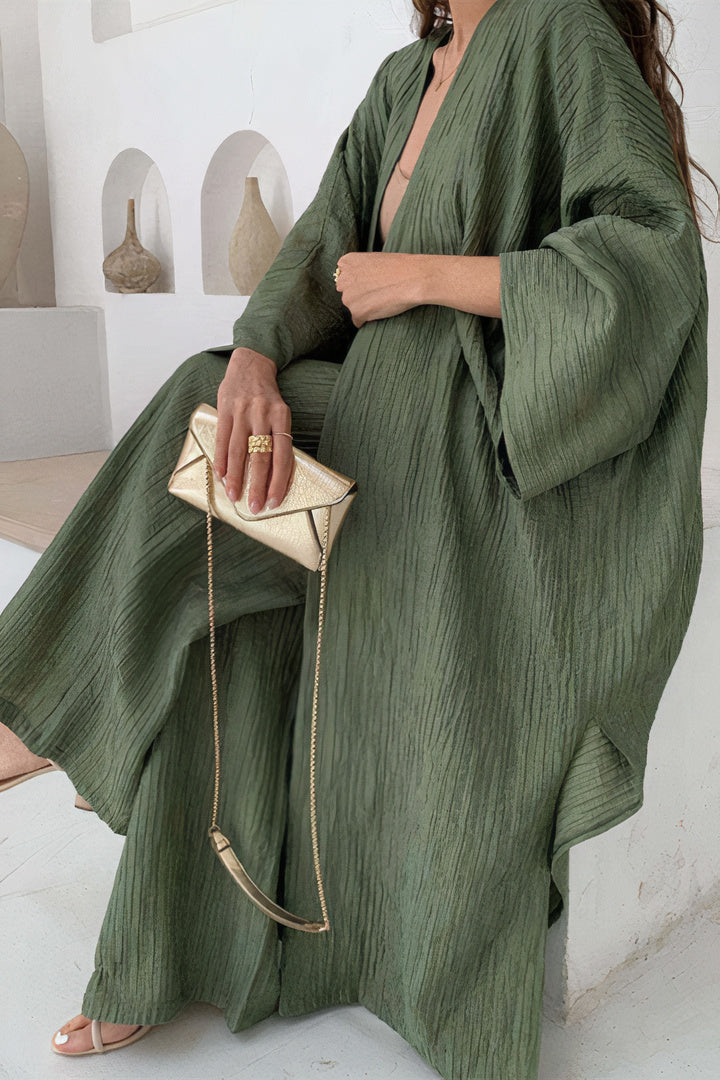 Siri - Elegant women's pleated top & wide-leg pants set