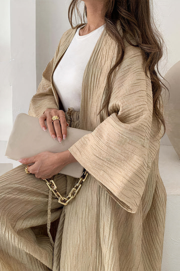Siri - Elegant women's pleated top & wide-leg pants set