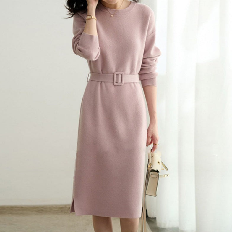 Knitted O-Neck Belted Dress