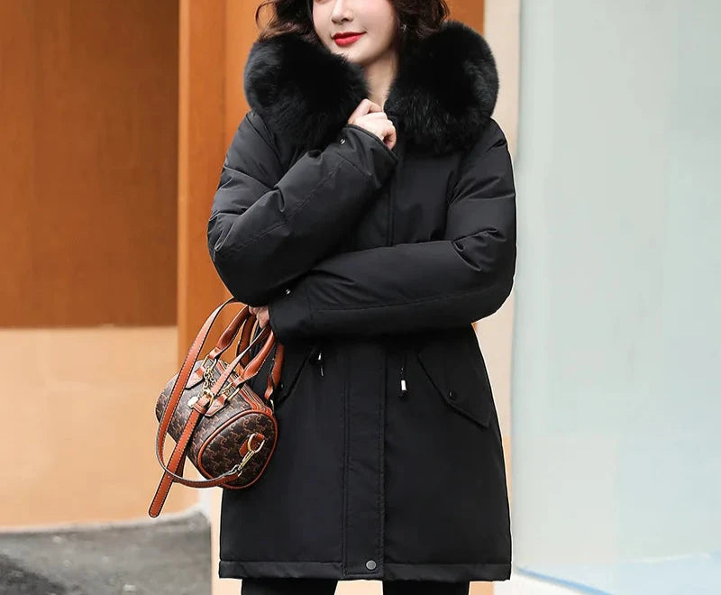 Women's winter jacket lined with removable fur faux collar and hood