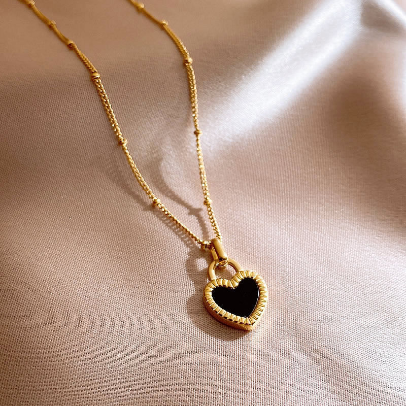 Textured Border Heart Pendant Necklace