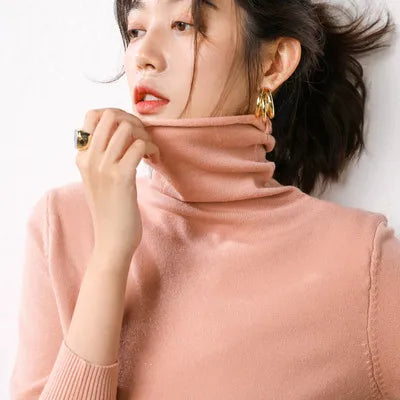 Women’s slim bottoming fashion sweater for casual wear
