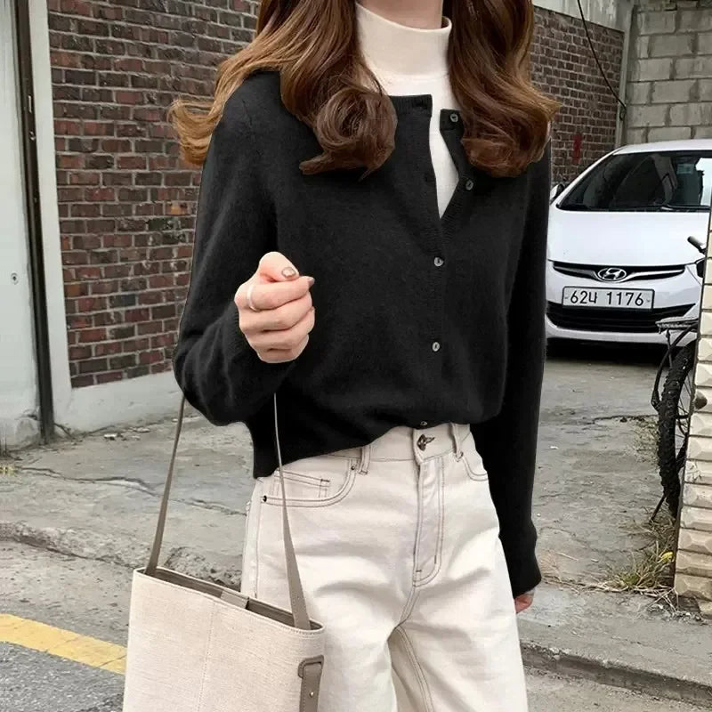 Women’s Cardigan Sweater – Soft Wool Blend – Relaxed Fit – Crew Neck – Button-Up Front