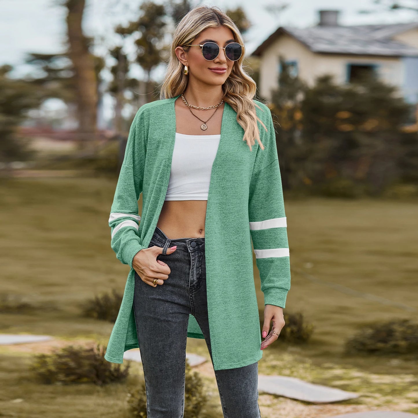 Women’s long-sleeved splicing contrast color knitted cardigan