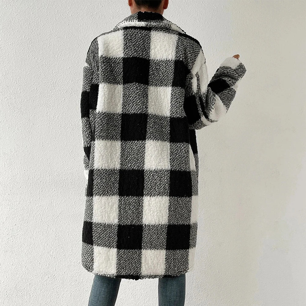Women's plaid tartan shacket