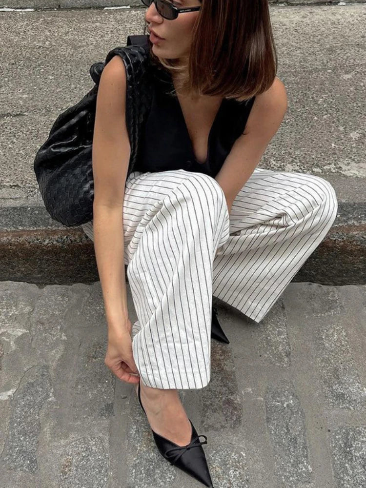 Women's black and white striped pants