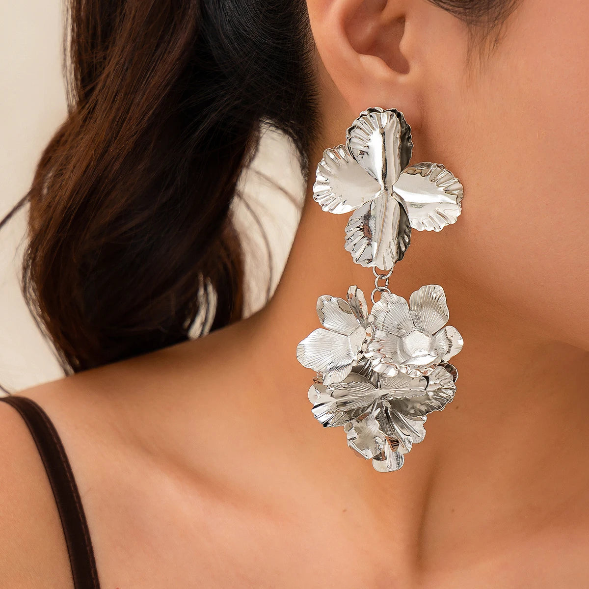Women's classic floral drop earrings with large petals