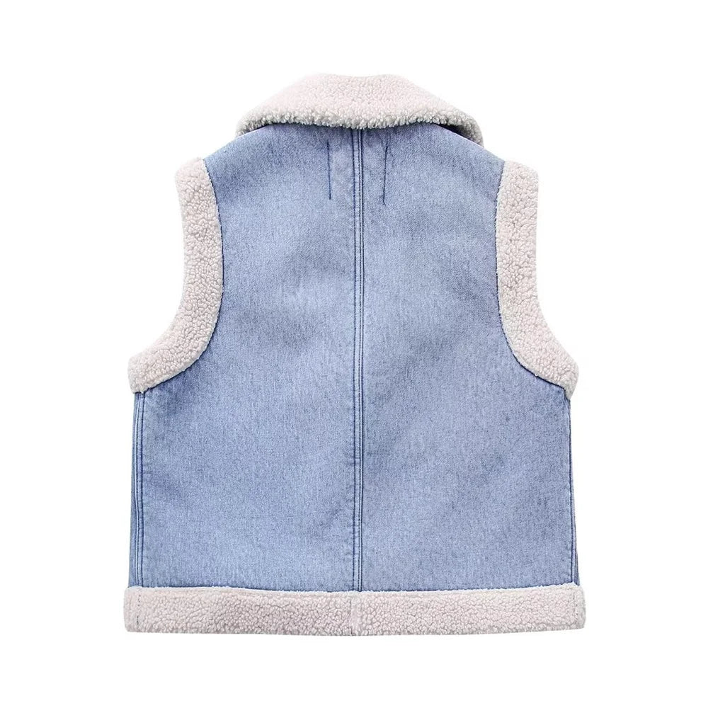 Sleeveless denim jacket for women with front pocket