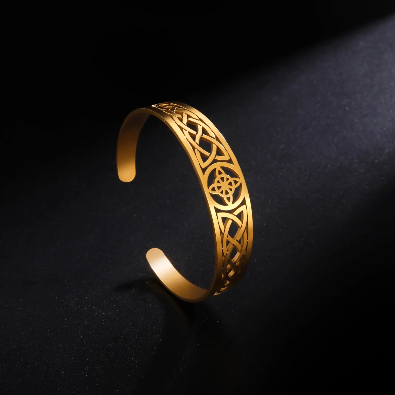 Titanium Steel Hollow Celtic Knot Bracelet