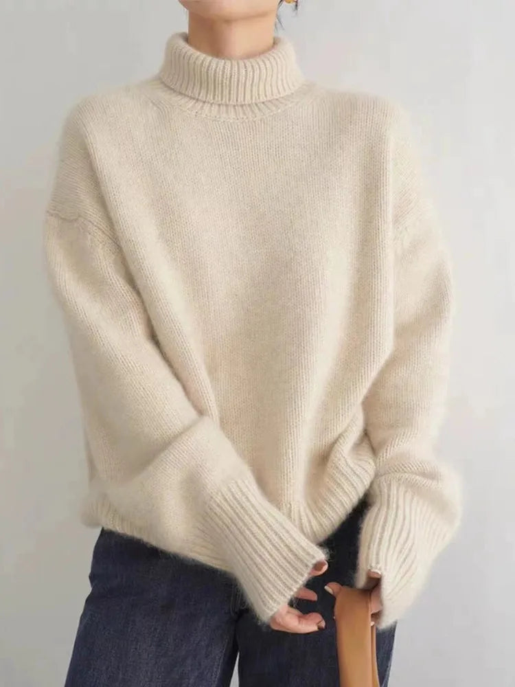 Women’s Turtleneck Sweater - Knitted Wool Blend - Relaxed Fit - Long Sleeve Ribbed Cuffs