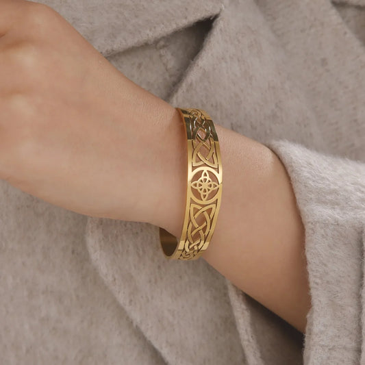 Titanium Steel Hollow Celtic Knot Bracelet